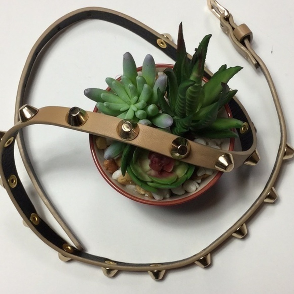 Faux leather studded skinny belt‎ small